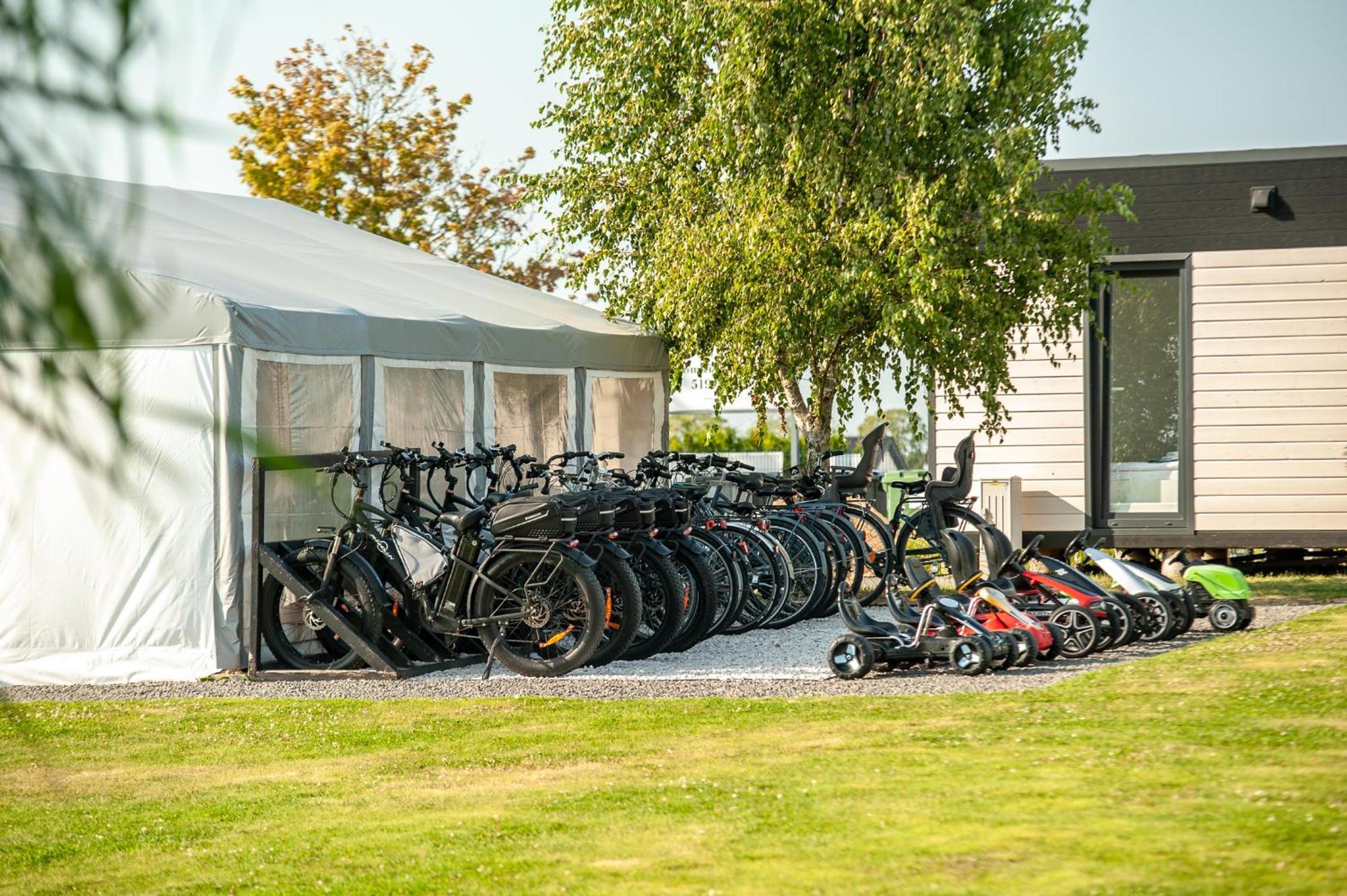 Zagaje Pokoje Goscinne Sarbinowo Exterior photo